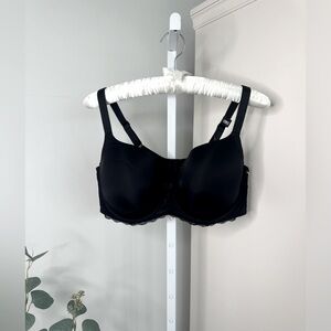 Torrid Curve Lightly Lined T~Shirt Bra in Black Size 46D